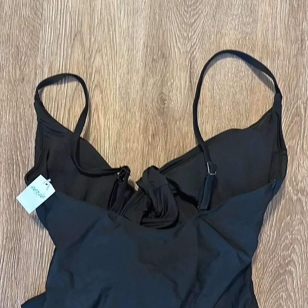 NWT Aerie Full Coverage One Piece Swimsuit Black Small‎ Wrap V Neck